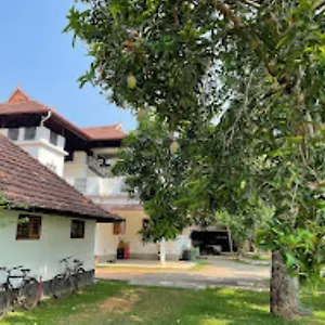 villa-the-pamba-heritage-nedumudy.kerala-hotels.net/