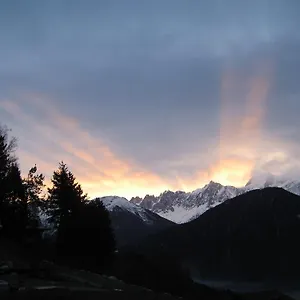  Apartment Mont Blanc Views