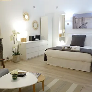 arles-getaway-la-suite-arlesienne.fr-provencehotel.com/