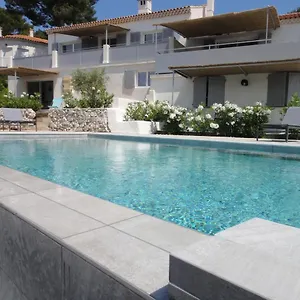 home-cassis-maison-mediterrannee.fr-provencehotel.com/